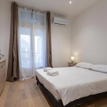 Apartment Les Classees De La Citadelle, Genoise,clim & Calme *